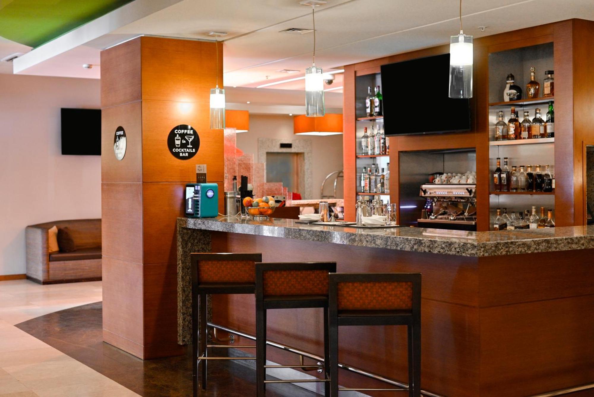 Yerevan Place Hotel ภายนอก รูปภาพ
