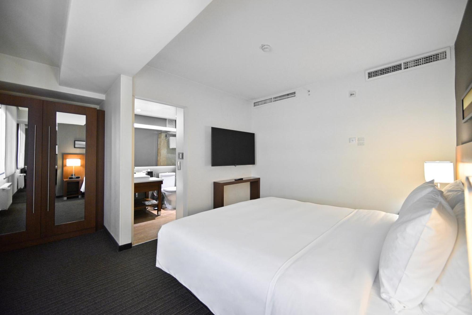 Yerevan Place Hotel ภายนอก รูปภาพ