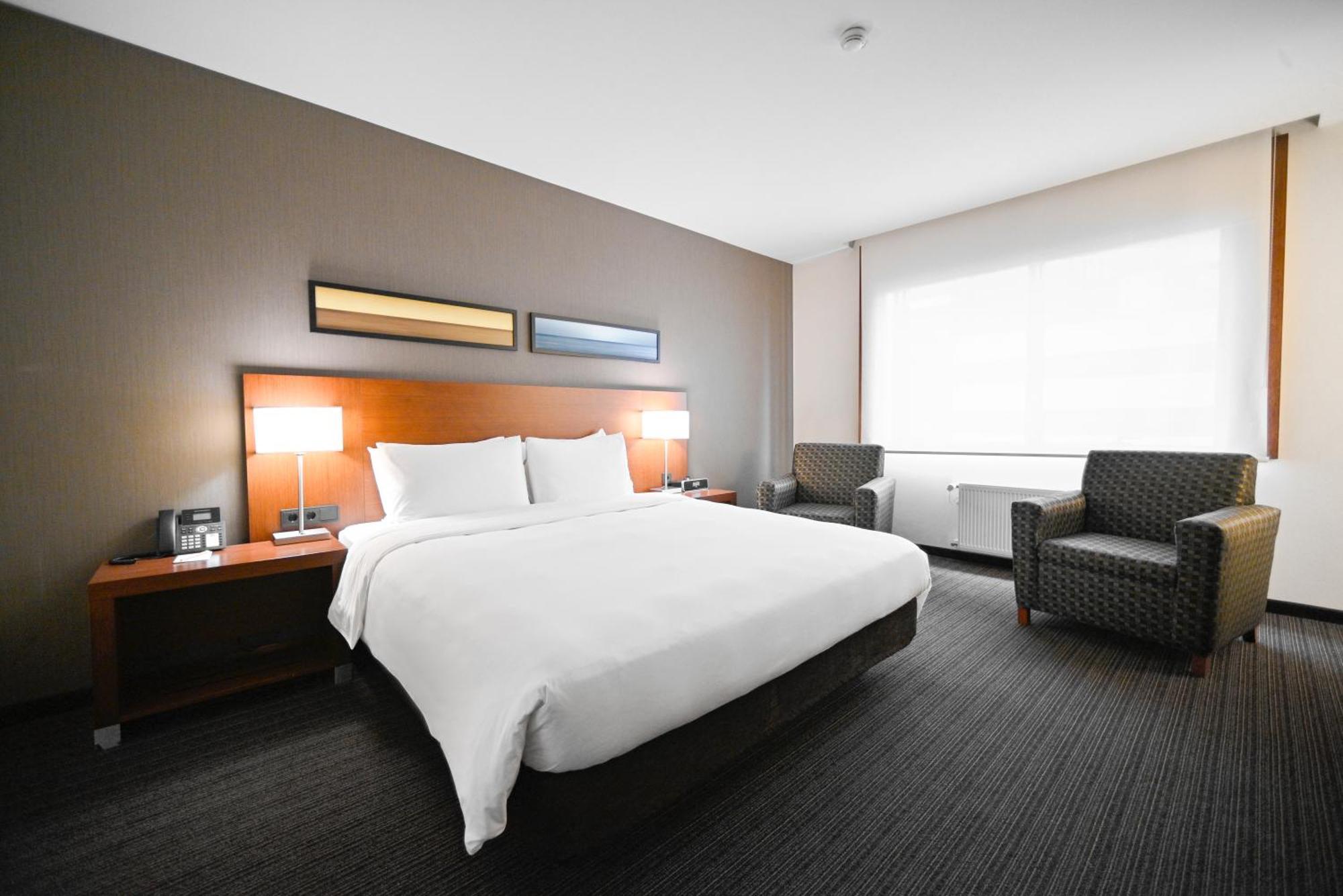 Yerevan Place Hotel ภายนอก รูปภาพ