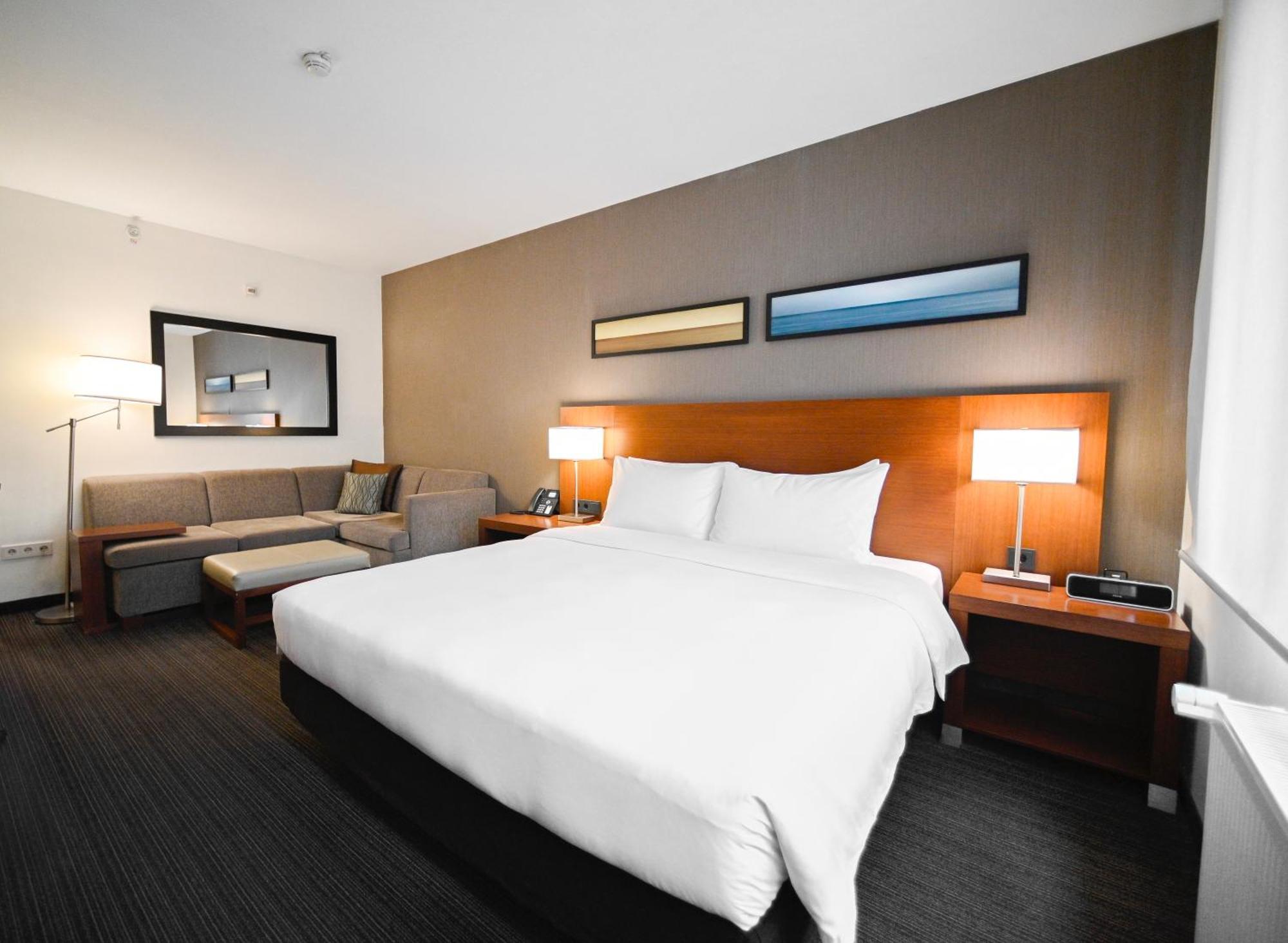 Yerevan Place Hotel ภายนอก รูปภาพ